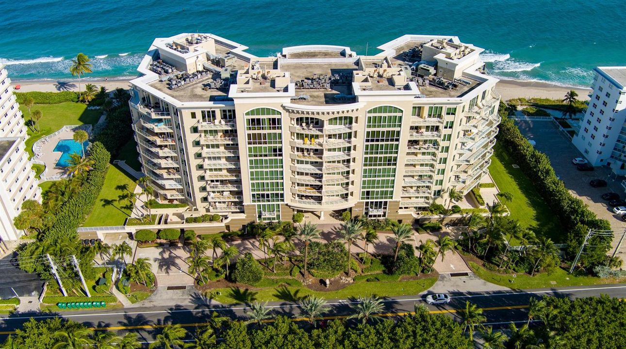Ocean Grande aerial