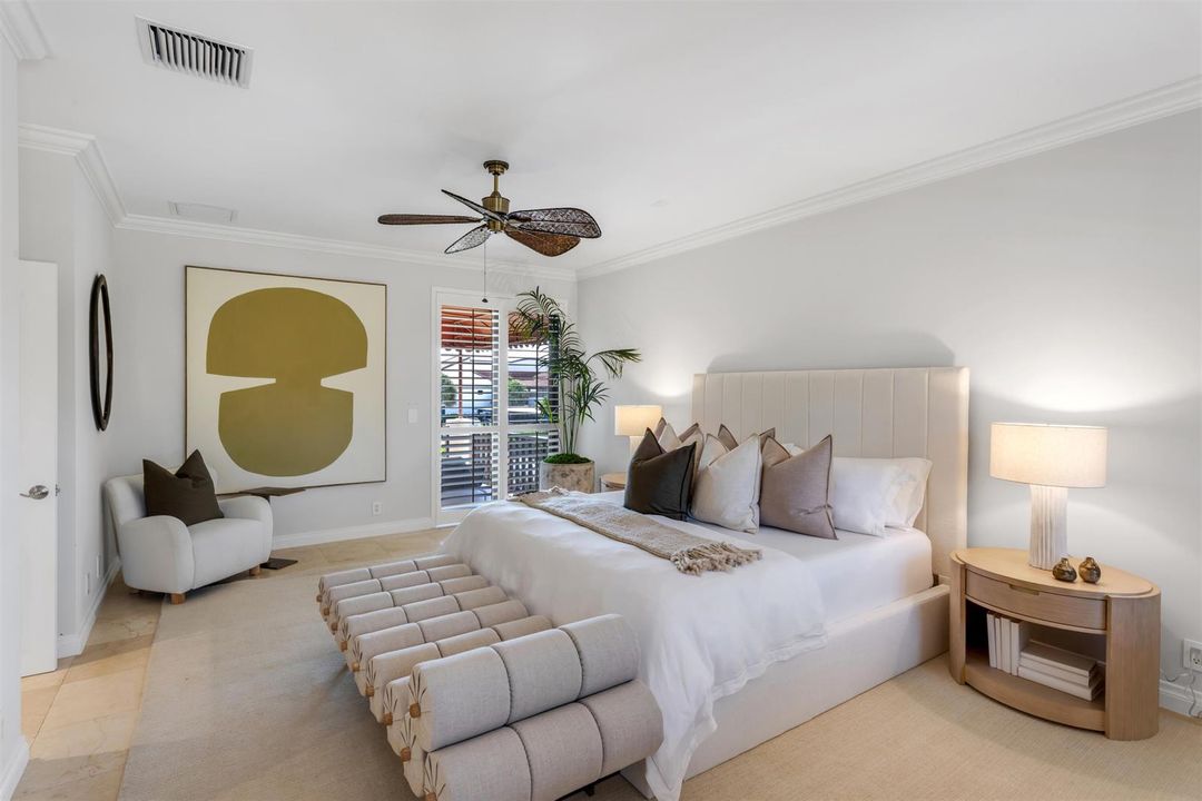BEDROOM_ANGLE_LEFT
