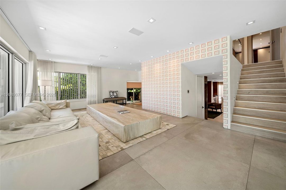 En Venta: $5,395,000 (5 camas, 5 baños, 3628 Pies cuadrados)