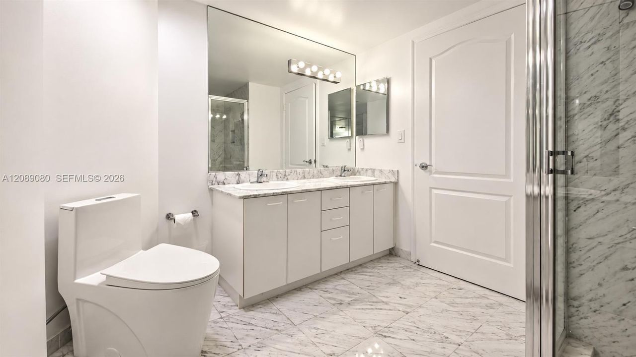 For Rent: $6,500 (2 beds, 2 baths, 1170 Square Feet)
