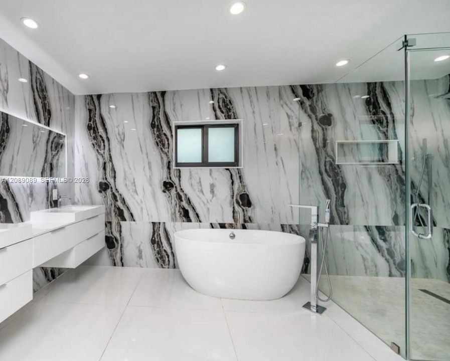For Sale: $1,400,000 (4 beds, 4 baths, 2761 Square Feet)