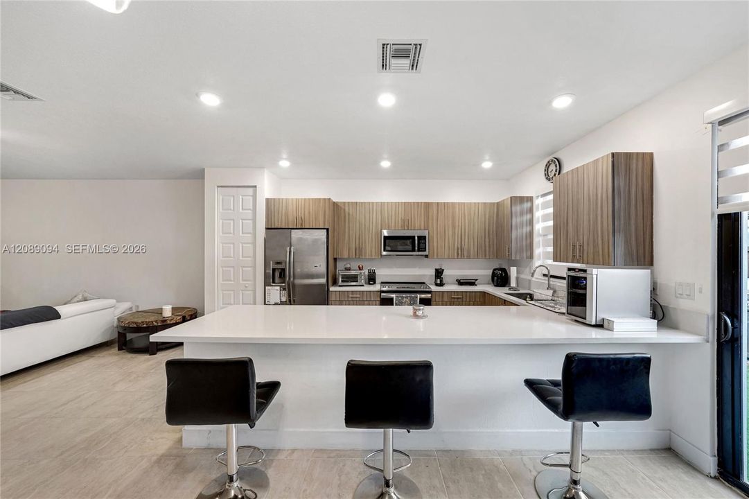 For Sale: $559,000 (3 beds, 2 baths, 1838 Square Feet)