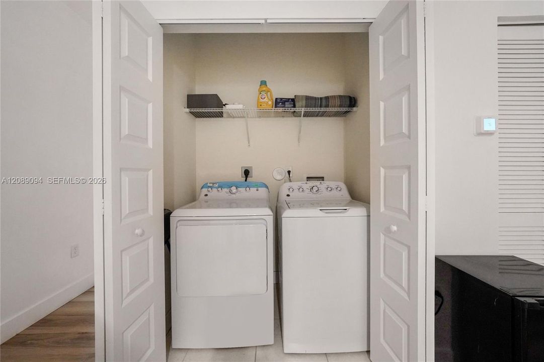 For Sale: $559,000 (3 beds, 2 baths, 1838 Square Feet)