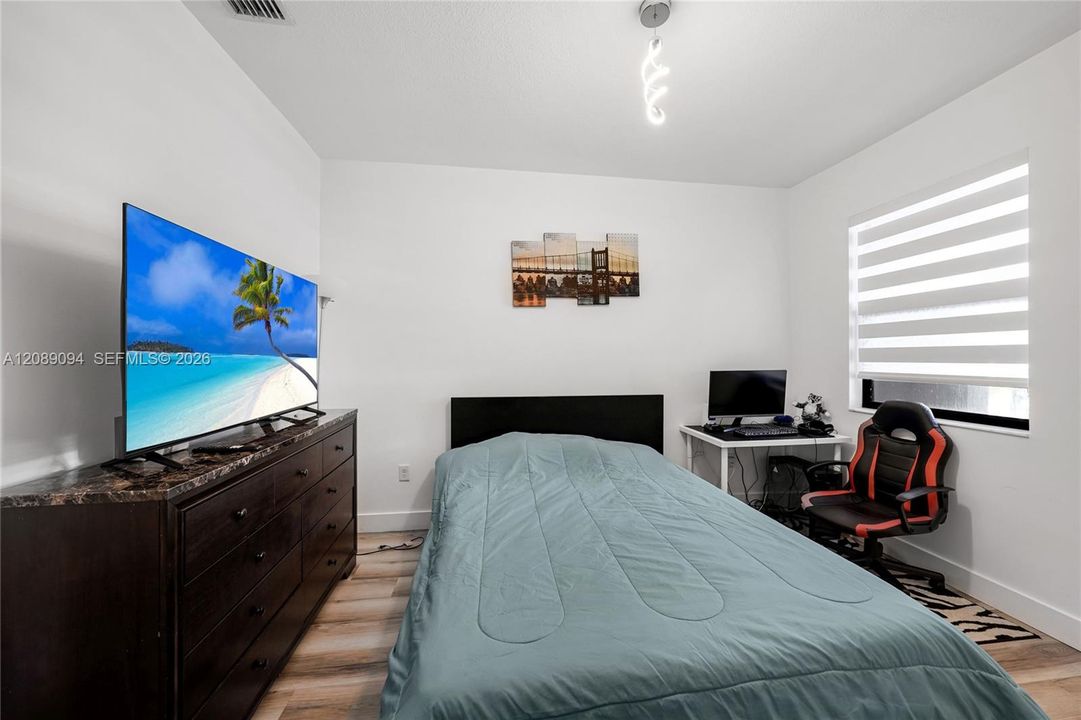 For Sale: $559,000 (3 beds, 2 baths, 1838 Square Feet)