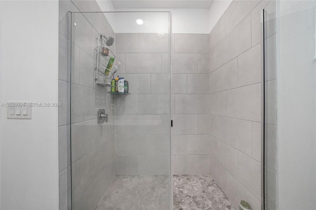 For Sale: $559,000 (3 beds, 2 baths, 1838 Square Feet)