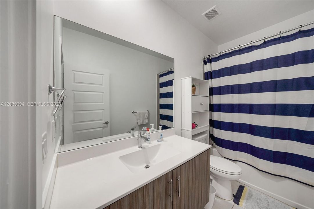 For Sale: $559,000 (3 beds, 2 baths, 1838 Square Feet)