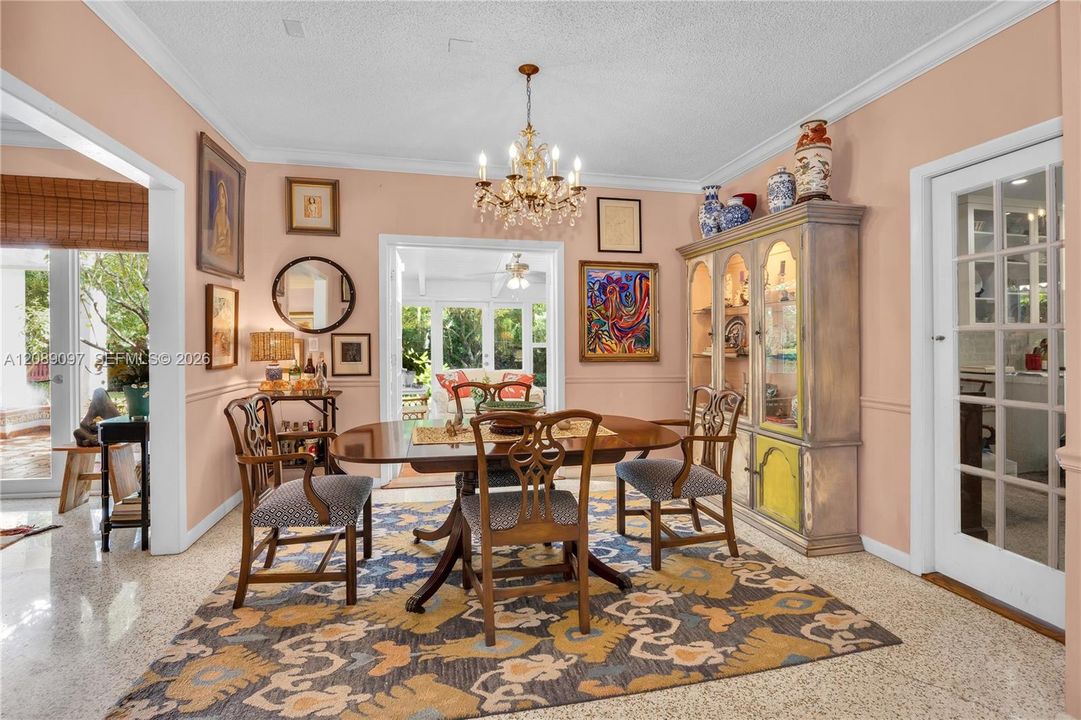 На продажу: $1,875,000 (4 спален, 2 ванн, 1932 Квадратных фут)