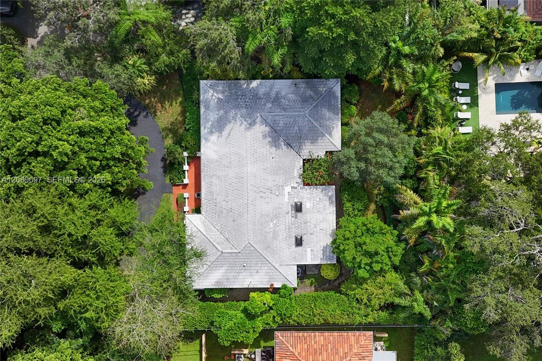 На продажу: $1,875,000 (4 спален, 2 ванн, 1932 Квадратных фут)