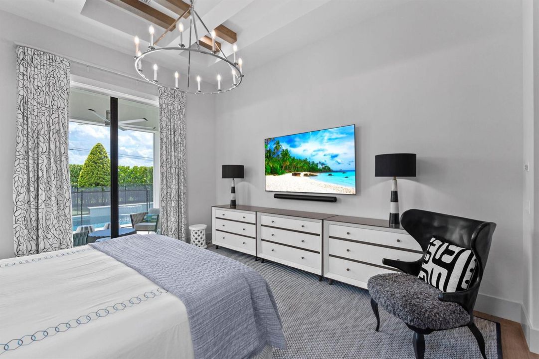 29-web-or-mls-A7407057