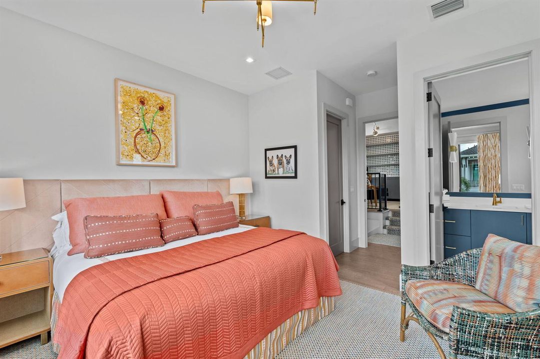 44-web-or-mls-A7406988