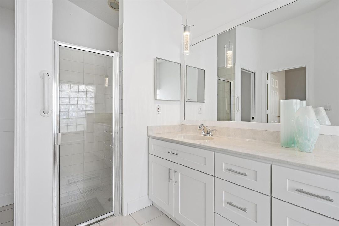 6857 Blue Bay Cir-21