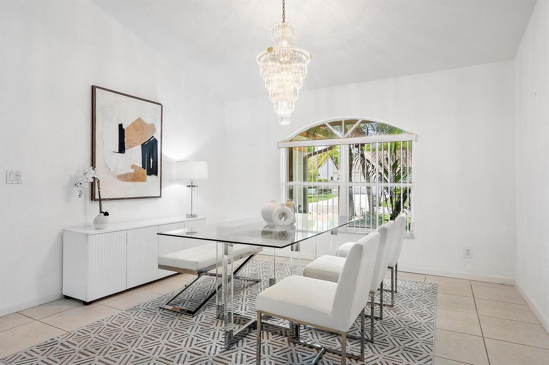 6857 Blue Bay Cir-5