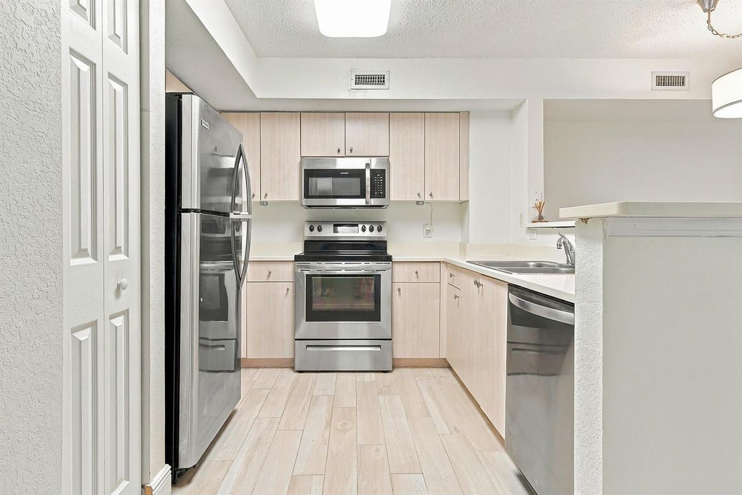 1801-NORTH-FLAGLER-DRIVE-603-33407-007