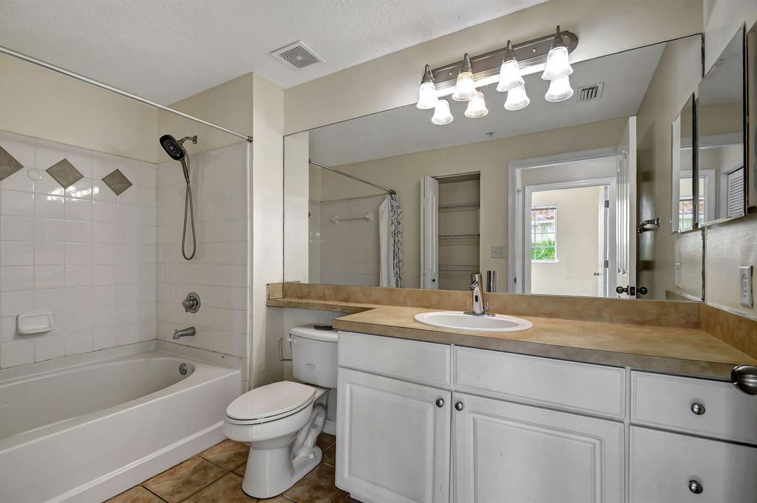27-web-or-mls-Apartment (26)