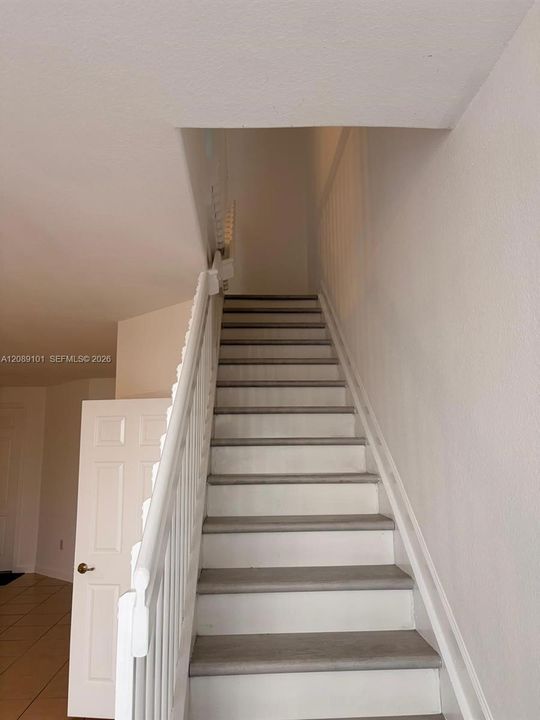 For Rent: $3,300 (4 beds, 3 baths, 1580 Square Feet)