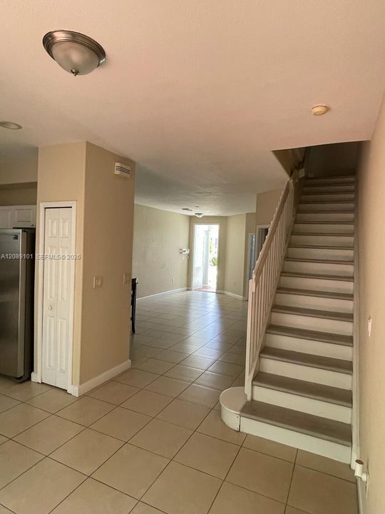 For Rent: $3,300 (4 beds, 3 baths, 1580 Square Feet)