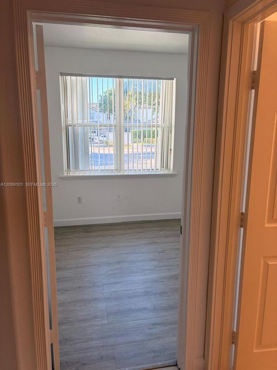 For Rent: $3,300 (4 beds, 3 baths, 1580 Square Feet)