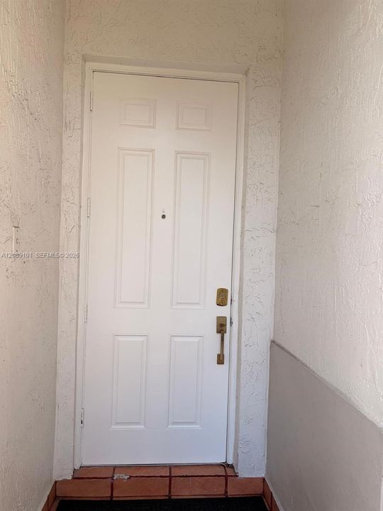 For Rent: $3,300 (4 beds, 3 baths, 1580 Square Feet)