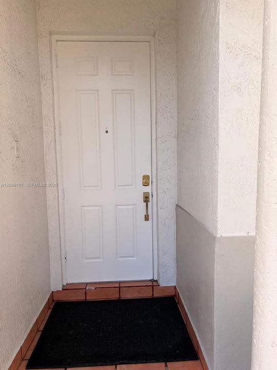 For Rent: $3,300 (4 beds, 3 baths, 1580 Square Feet)