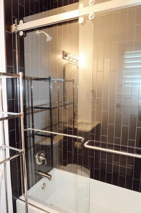 614 Palm St. Apt 2 West Palm Beach 33401