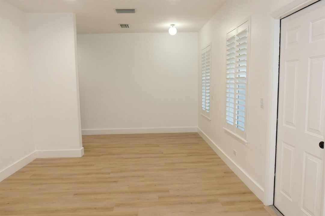614 Palm St. Apt 2 West Palm Beach 33401