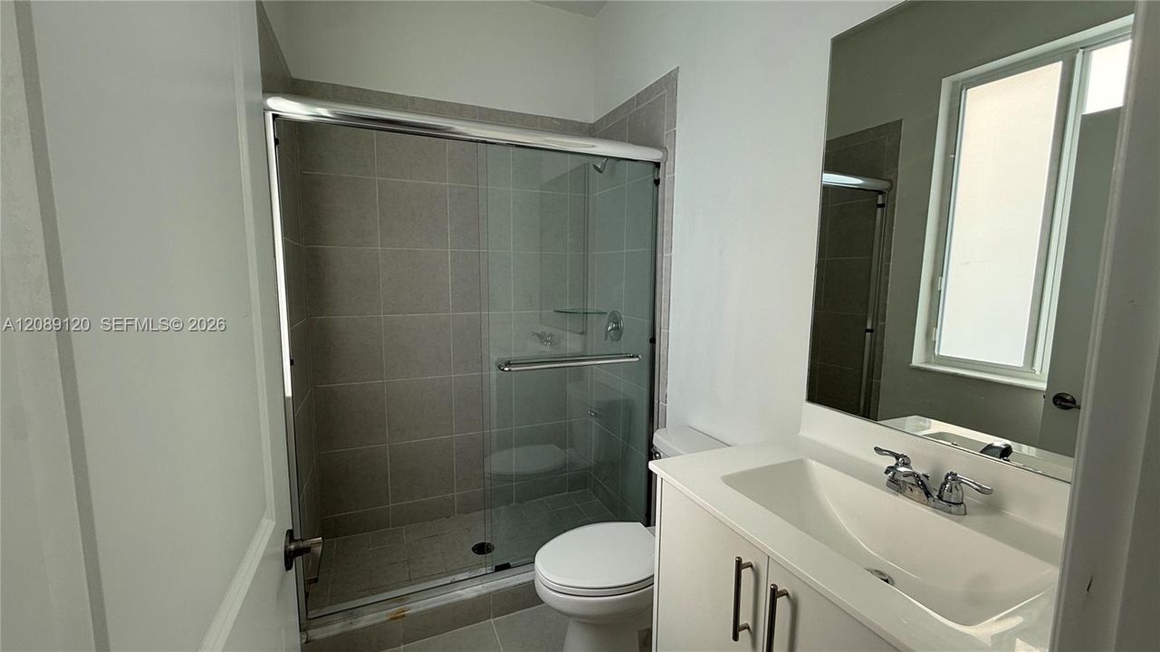 For Rent: $2,999 (4 beds, 3 baths, 1790 Square Feet)