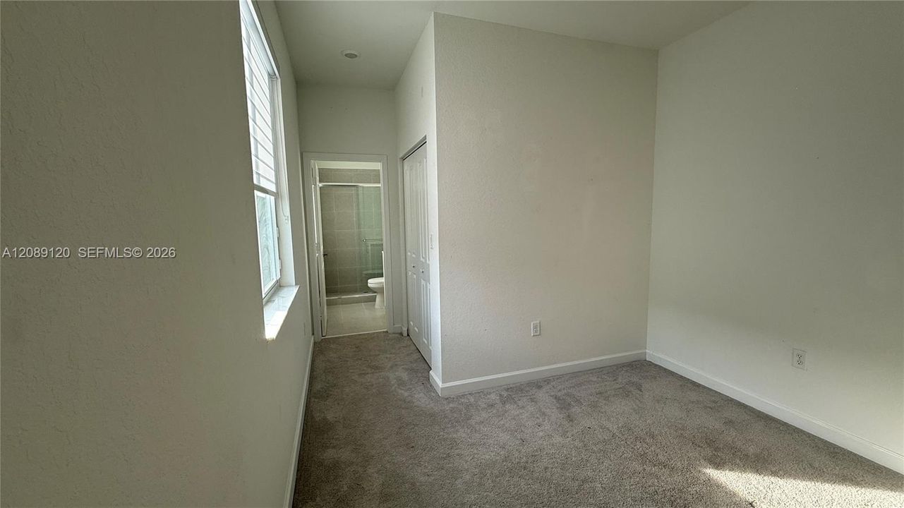 For Rent: $2,999 (4 beds, 3 baths, 1790 Square Feet)