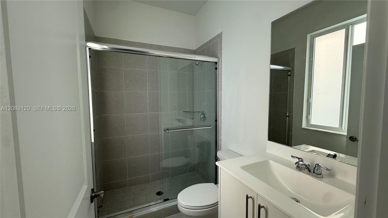 For Rent: $2,999 (4 beds, 3 baths, 1790 Square Feet)