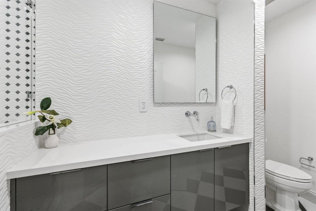 2835 Polo Island Drive H104 (49)