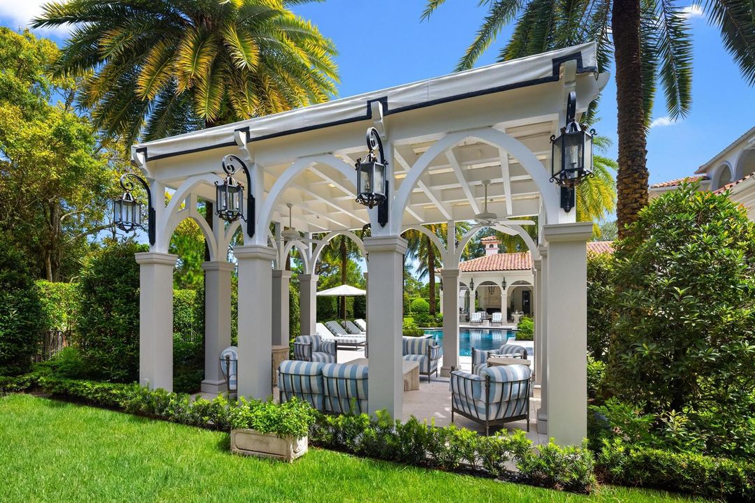 Loggia 2