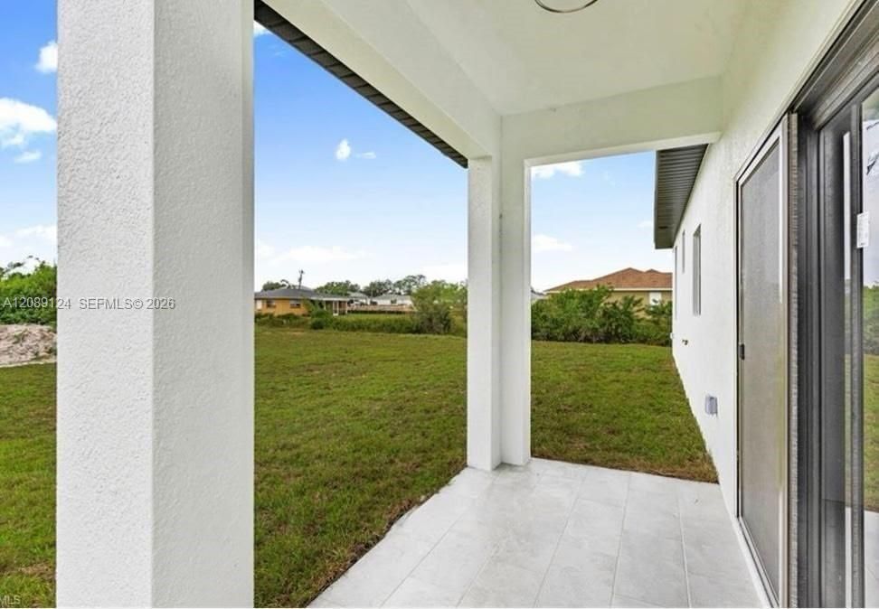 En Renta: $2,500 (4 camas, 2 baños, 1700 Pies cuadrados)