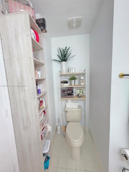 For Sale: $439,900 (3 beds, 2 baths, 1207 Square Feet)