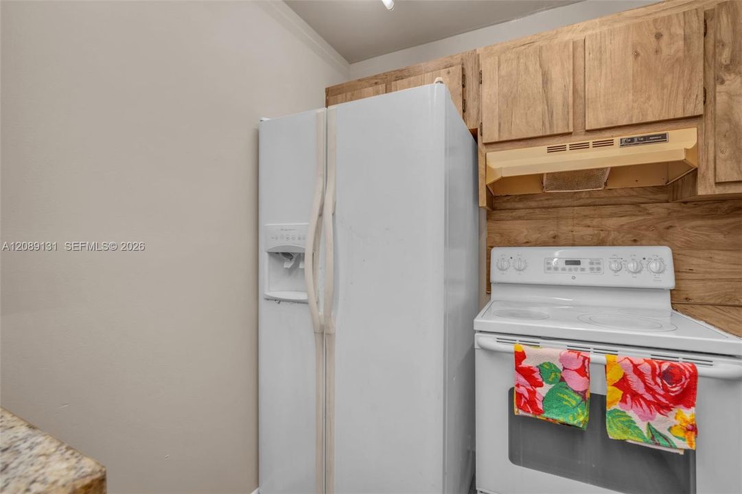 En Venta: $330,000 (3 camas, 2 baños, 1240 Pies cuadrados)