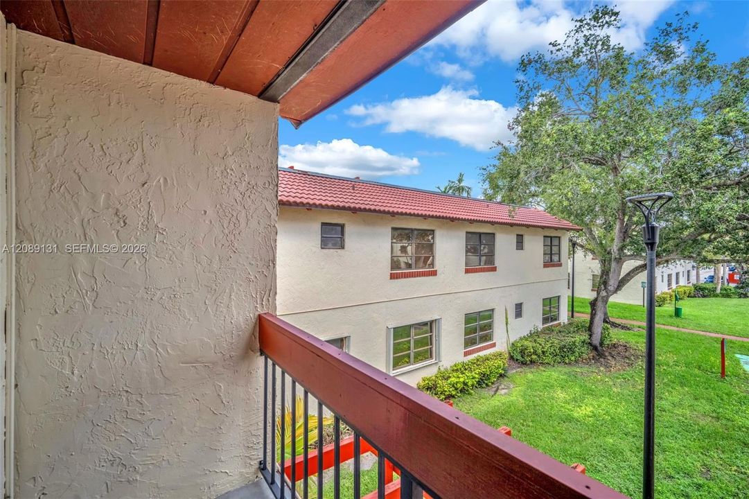 En Venta: $330,000 (3 camas, 2 baños, 1240 Pies cuadrados)