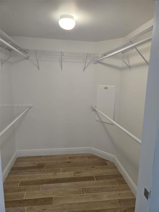 В аренду: $3,450 (2 спален, 2 ванн, 1274 Квадратных фут)