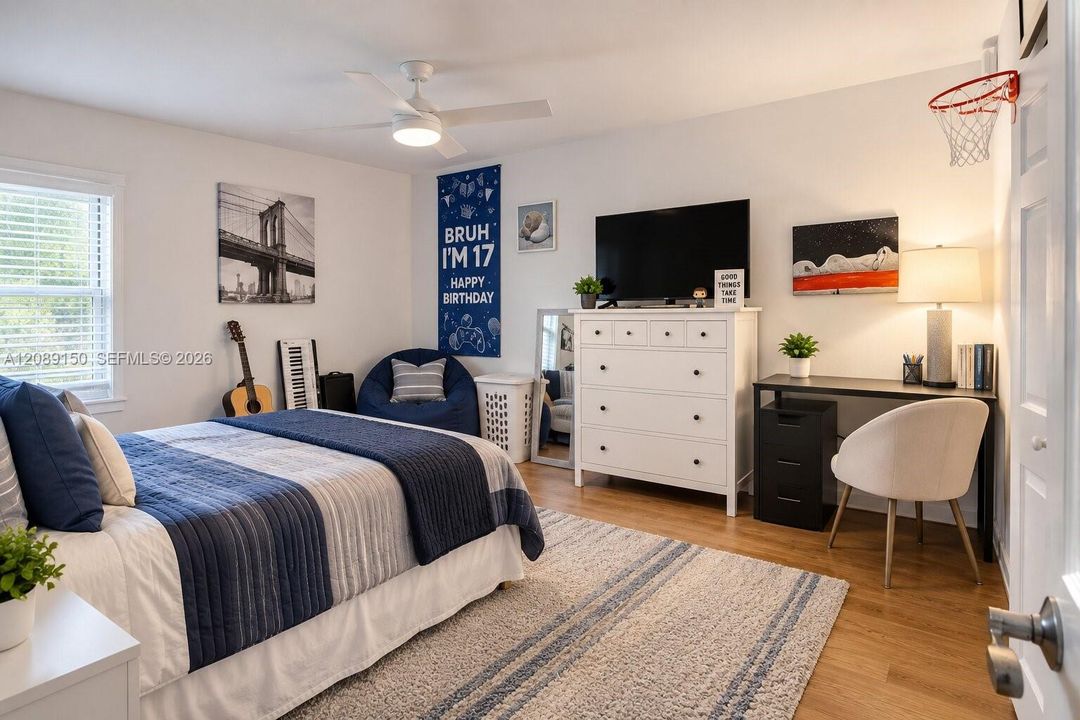 En Venta: $660,000 (3 camas, 2 baños, 2190 Pies cuadrados)