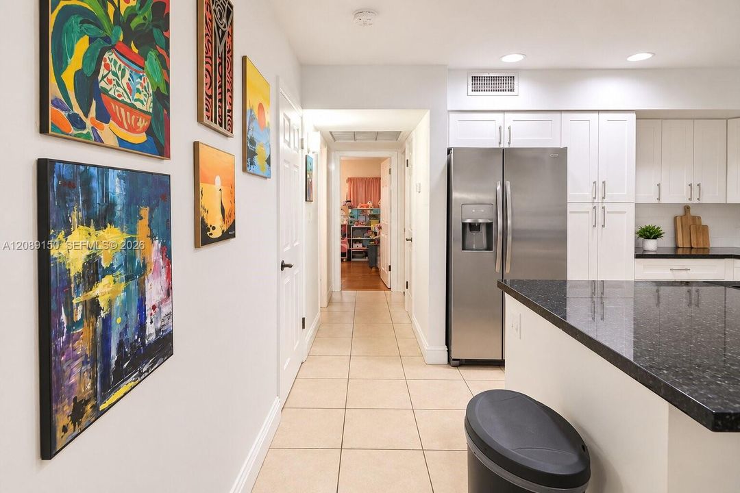 En Venta: $660,000 (3 camas, 2 baños, 2190 Pies cuadrados)