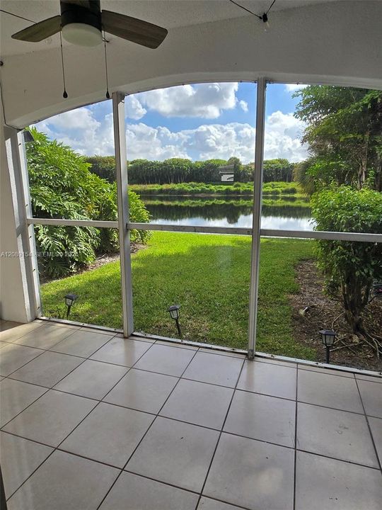 For Rent: $2,100 (1 beds, 1 baths, 602 Square Feet)
