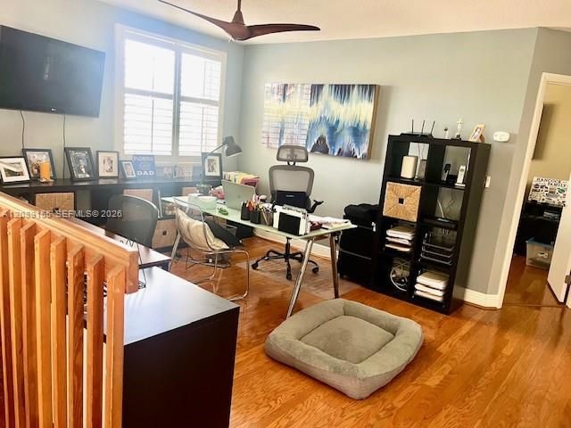 For Rent: $4,500 (3 beds, 2 baths, 1979 Square Feet)