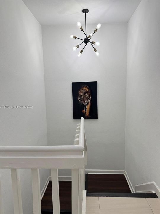 En Venta: $799,999 (4 camas, 4 baños, 2310 Pies cuadrados)