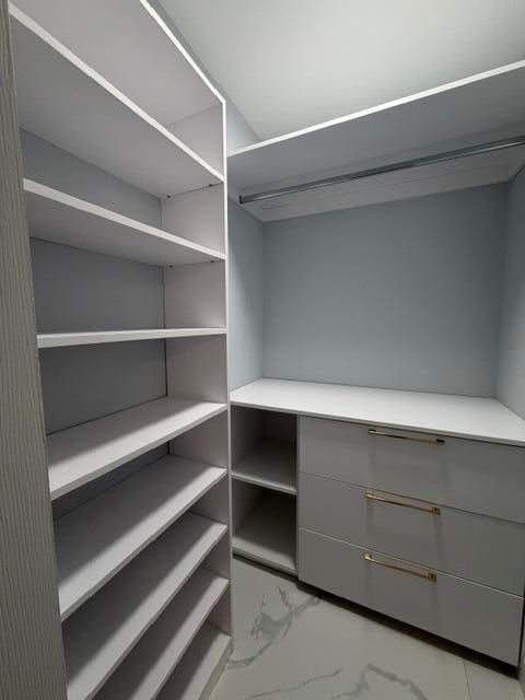Guest CLoset