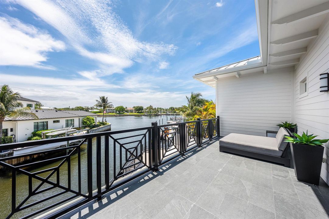 Master Bedroom Balcony