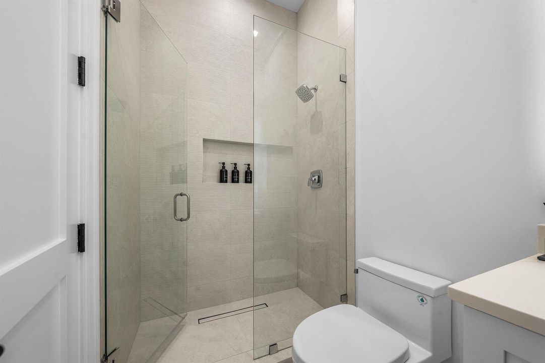 Bathroom 4