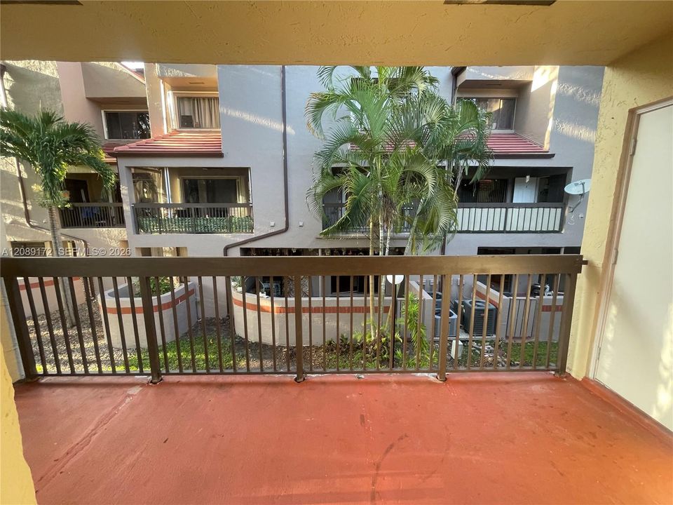В аренду: $2,600 (2 спален, 2 ванн, 921 Квадратных фут)