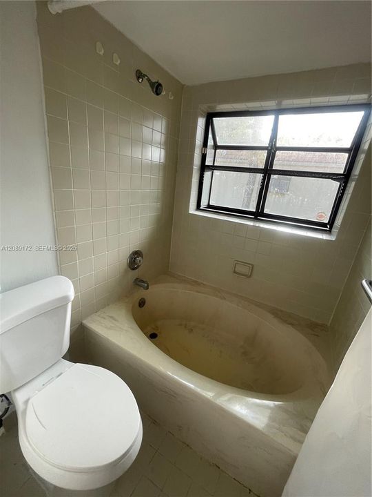 В аренду: $2,600 (2 спален, 2 ванн, 921 Квадратных фут)