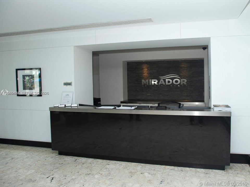 For Rent: $3,000 (1 beds, 1 baths, 837 Square Feet)