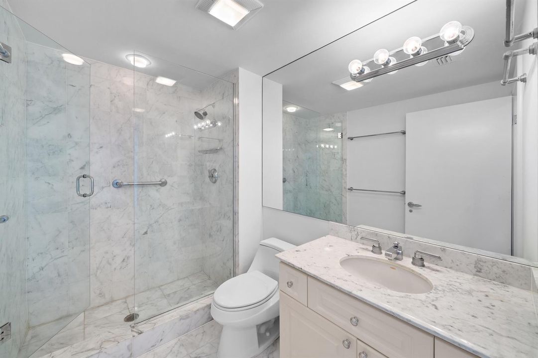 Guest Bath 2