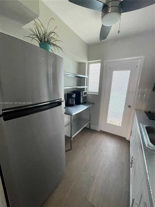 В аренду: $1,850 (1 спален, 1 ванн, 445 Квадратных фут)