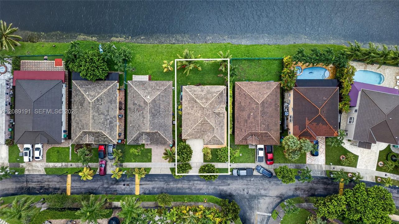 En Venta: $650,000 (3 camas, 2 baños, 1508 Pies cuadrados)