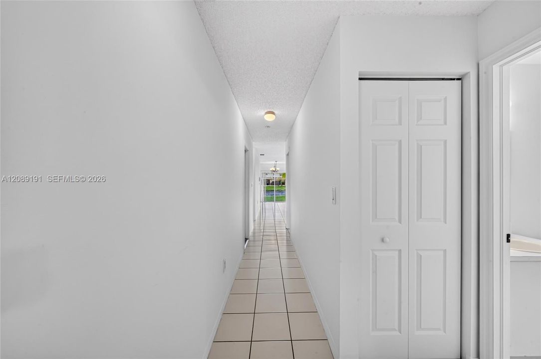 En Venta: $650,000 (3 camas, 2 baños, 1508 Pies cuadrados)